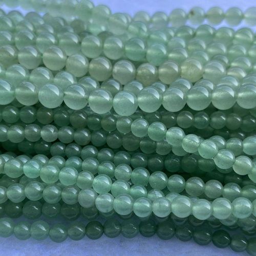 Green aventurine meaning and benefits